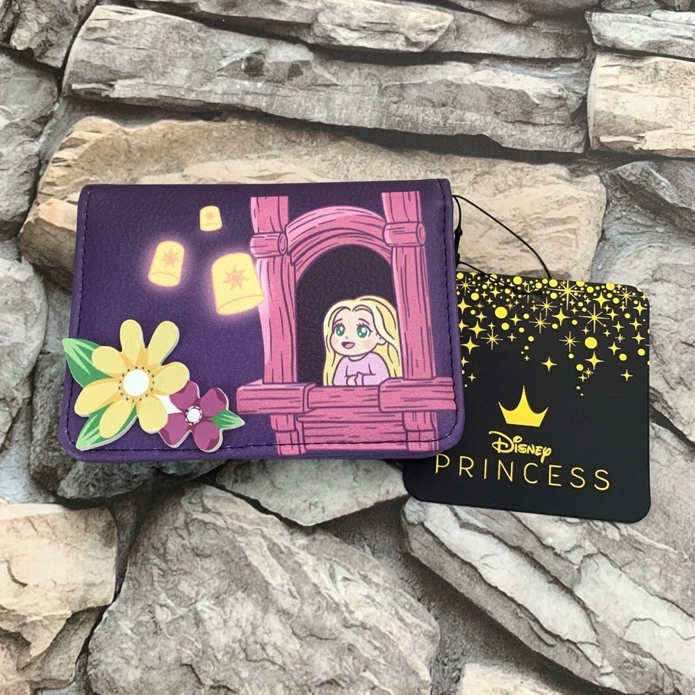 #67 Disney Princess Tangled Chibi Rapunzel Lantern Cardholder BoxLunch Exclusive